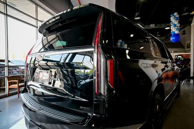 used 2021 Cadillac Escalade ESV car, priced at $63,976