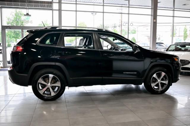 used 2019 Jeep Cherokee car, priced at $19,555