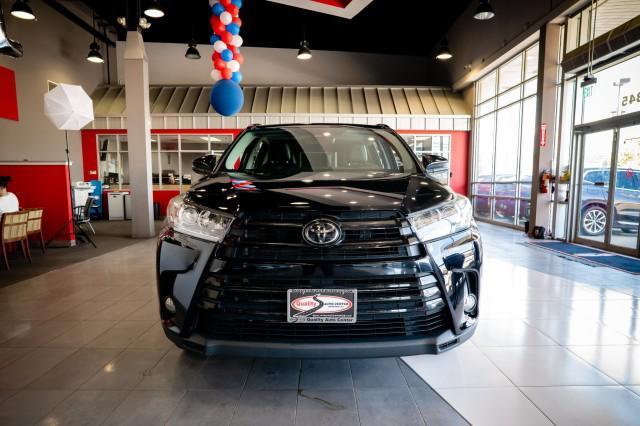 used 2018 Toyota Highlander car, priced at $32,976