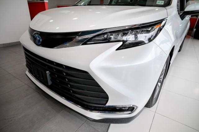 used 2022 Toyota Sienna car, priced at $40,888