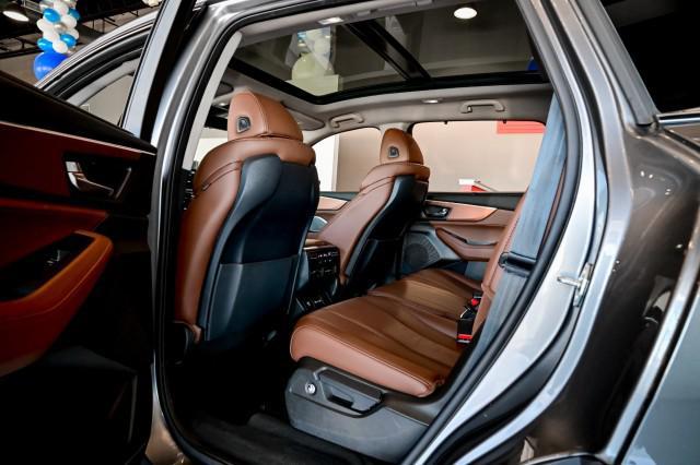 used 2023 Acura MDX car, priced at $36,988
