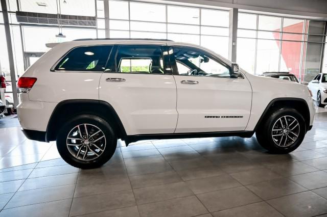 used 2018 Jeep Grand Cherokee car, priced at $14,750