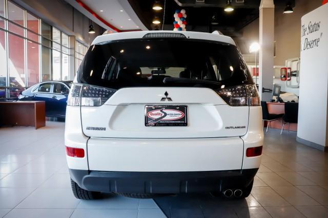 used 2009 Mitsubishi Outlander car, priced at $5,888