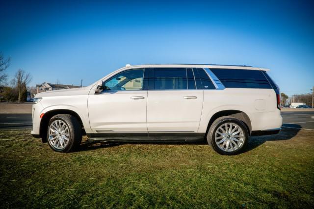 used 2021 Cadillac Escalade ESV car, priced at $57,426