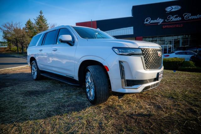 used 2021 Cadillac Escalade ESV car, priced at $57,426