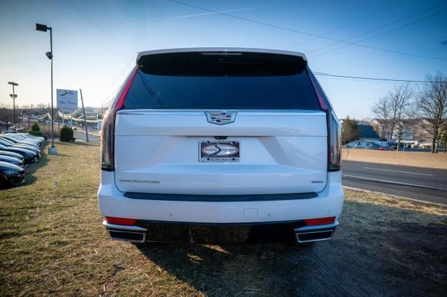 used 2021 Cadillac Escalade ESV car, priced at $57,426