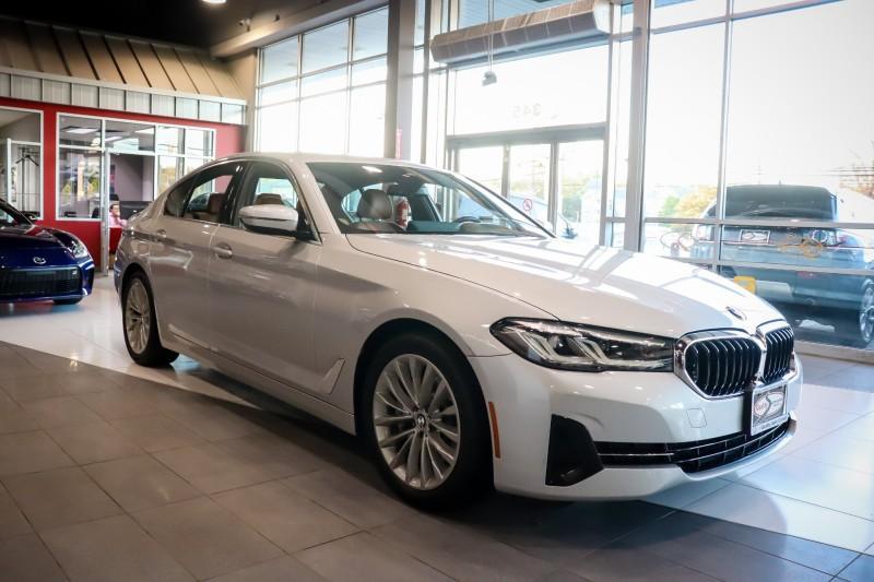 used 2021 BMW 530 car, priced at $26,250