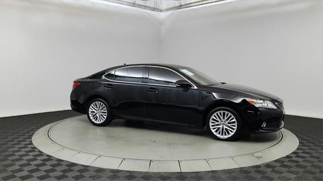 used 2014 Lexus ES 350 car, priced at $15,989