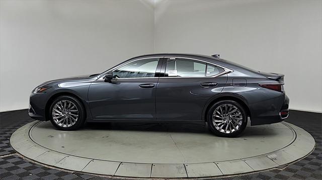 new 2025 Lexus ES 300h car, priced at $57,895