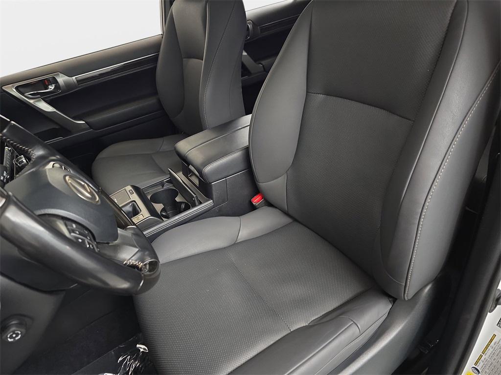 used 2023 Lexus GX 460 car, priced at $51,990