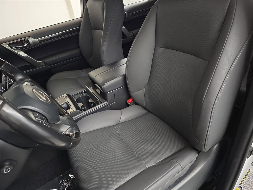 used 2023 Lexus GX 460 car, priced at $52,995