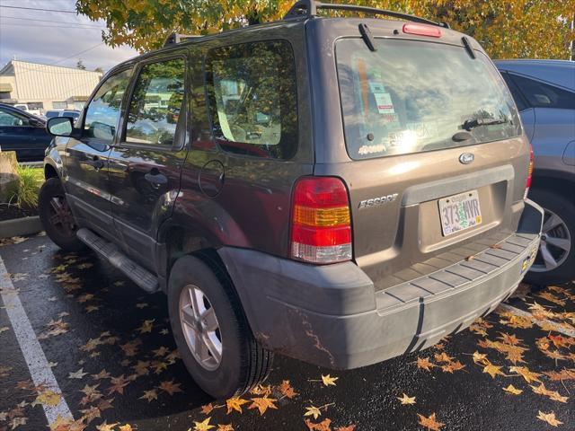 used 2007 Ford Escape car, priced at $4,399