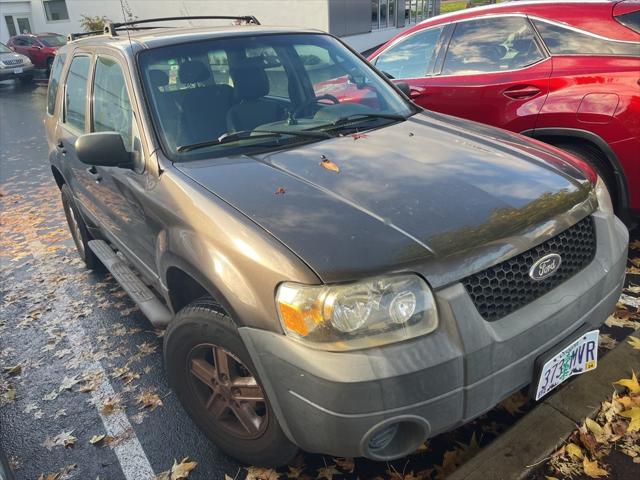 used 2007 Ford Escape car, priced at $4,399