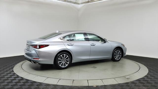 new 2025 Lexus ES 350 car, priced at $44,349