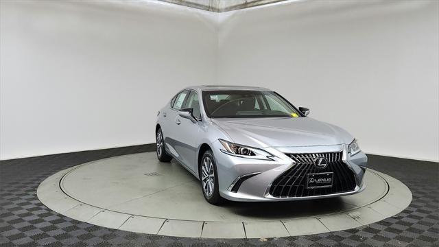 new 2025 Lexus ES 350 car, priced at $44,349