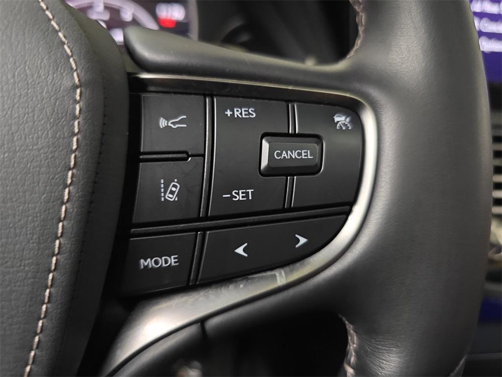 used 2021 Lexus LS 500 car, priced at $51,490