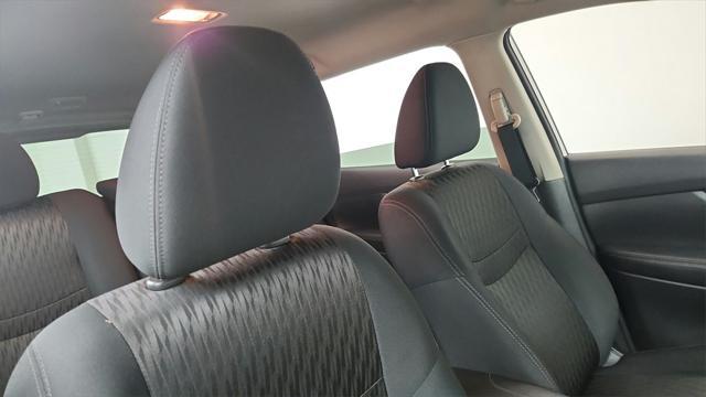 used 2019 Nissan Rogue car, priced at $17,157