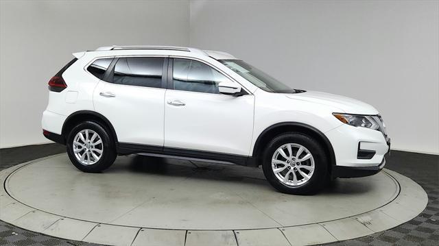 used 2019 Nissan Rogue car, priced at $17,157