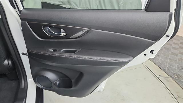 used 2019 Nissan Rogue car, priced at $17,157