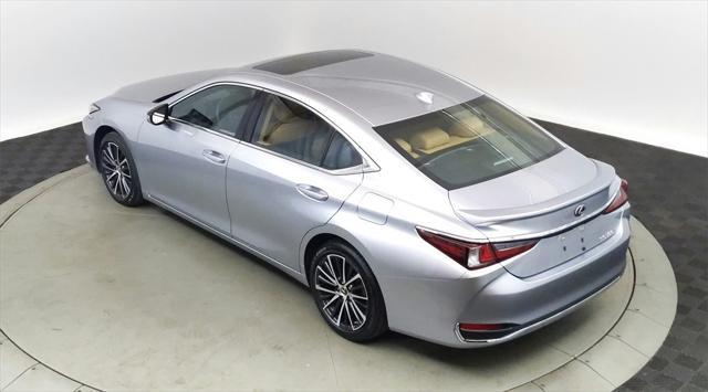 used 2023 Lexus ES 300h car