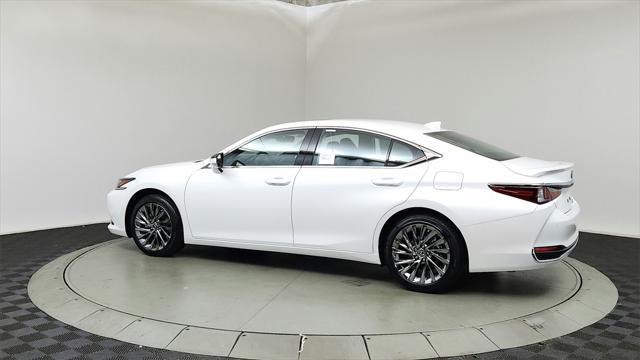 new 2025 Lexus ES 300h car, priced at $56,564