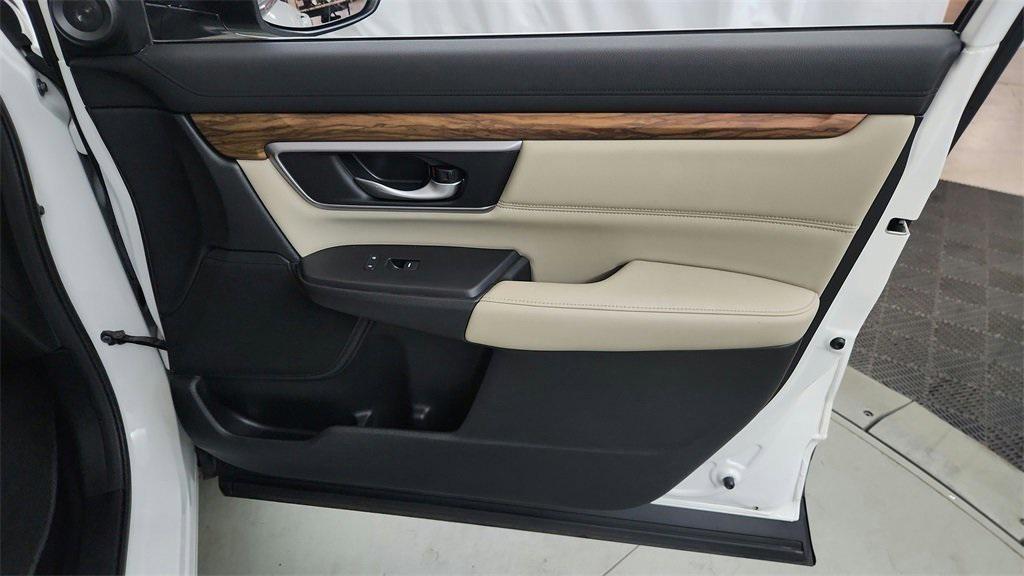 used 2017 Honda CR-V car, priced at $20,700