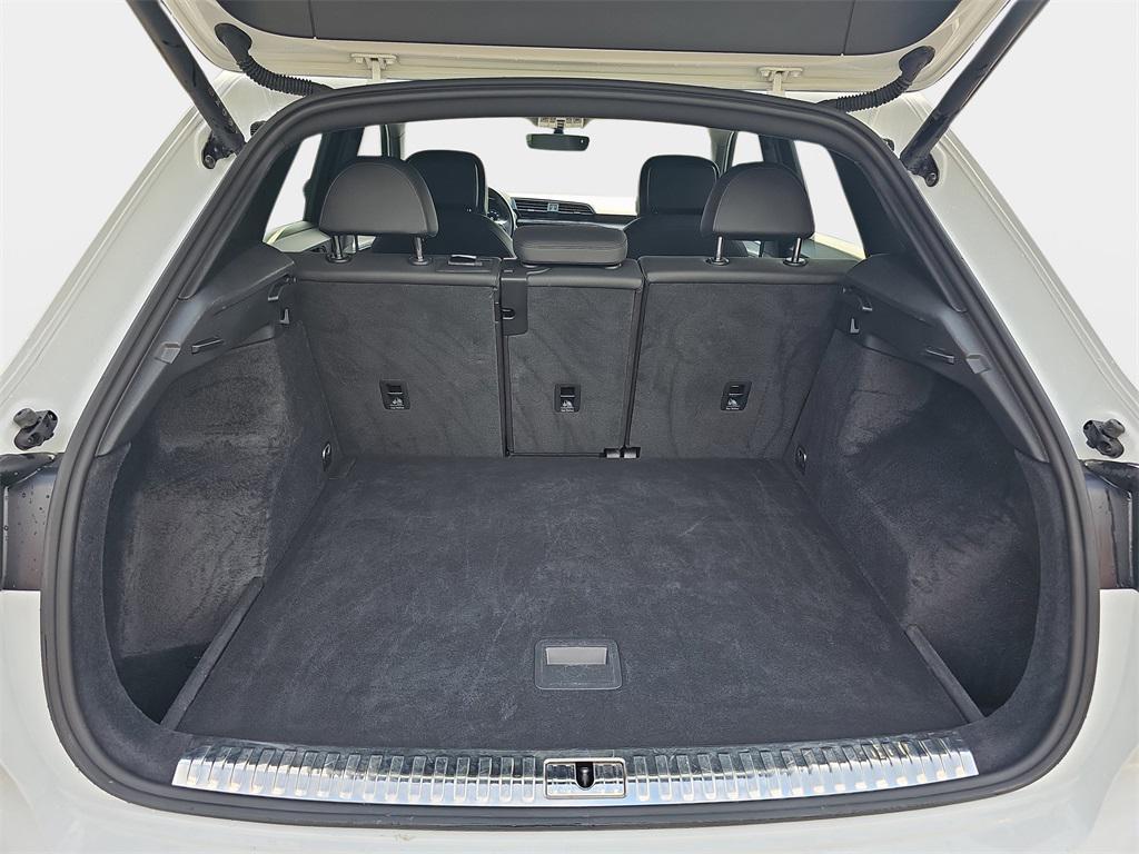 used 2024 Audi Q3 car, priced at $26,990