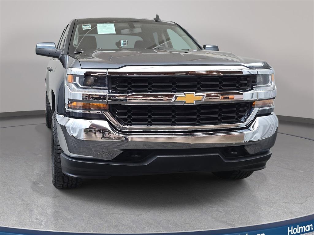 used 2018 Chevrolet Silverado 1500 car, priced at $25,999