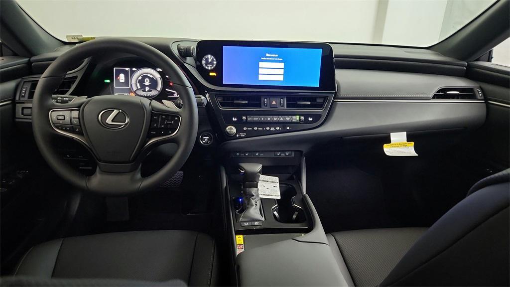 new 2025 Lexus ES 300h car, priced at $50,744