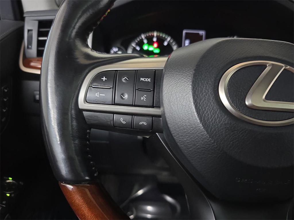 used 2020 Lexus LX 570 car, priced at $55,899