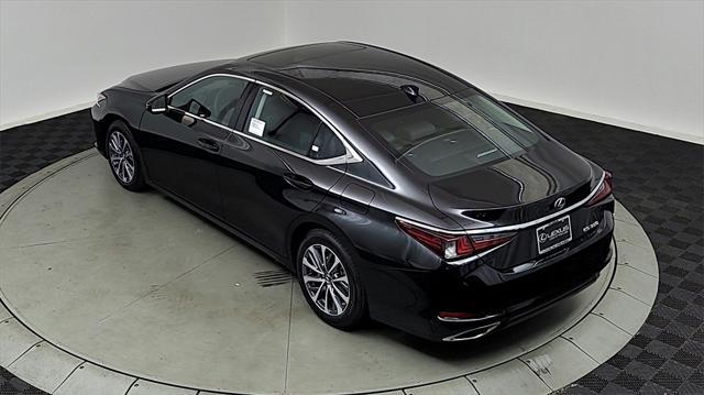 new 2024 Lexus ES 350 car, priced at $43,610