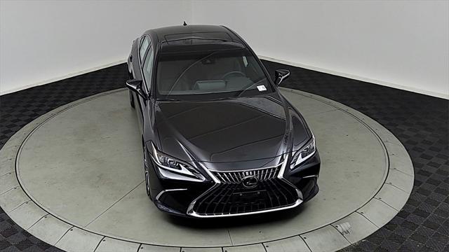 new 2024 Lexus ES 350 car, priced at $43,610