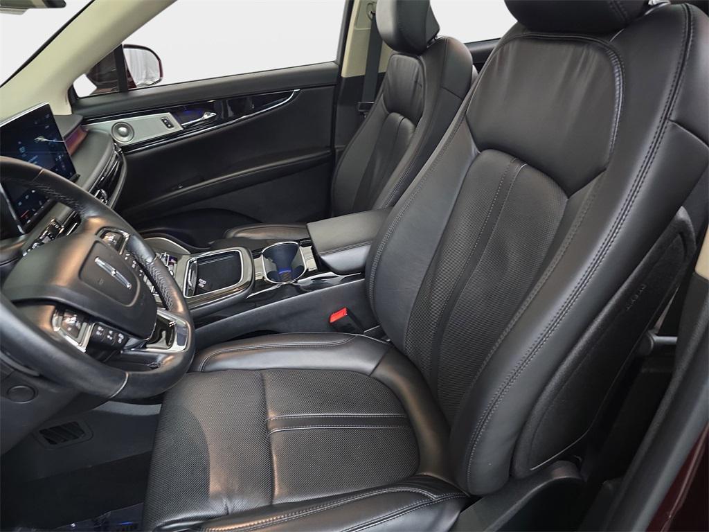 used 2022 Lincoln Nautilus car, priced at $34,999