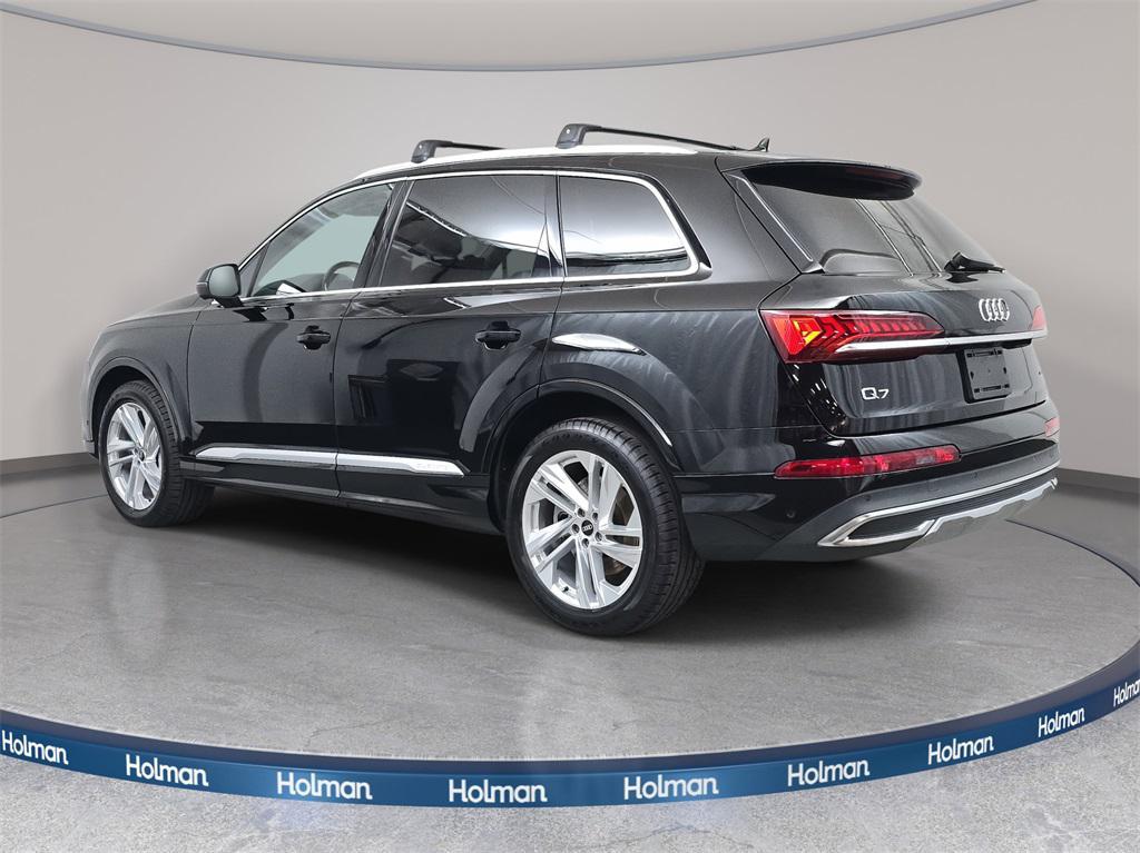 used 2021 Audi Q7 car, priced at $26,998