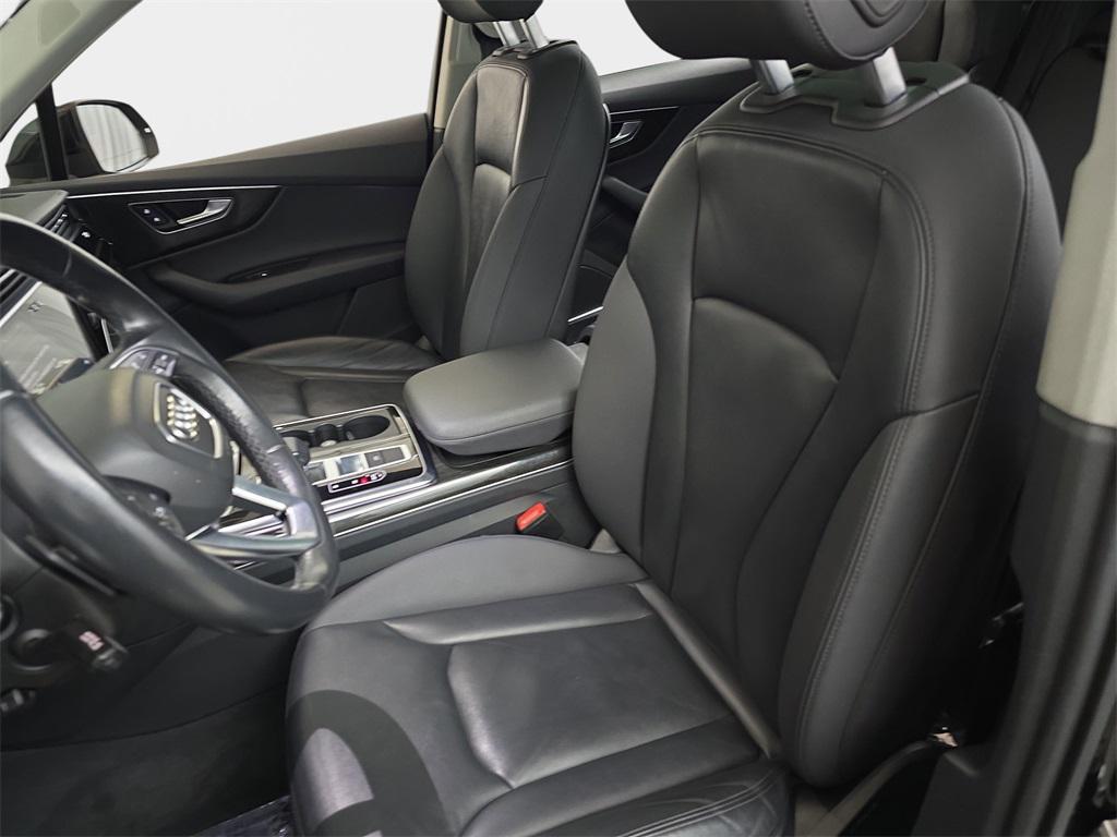 used 2021 Audi Q7 car, priced at $26,998