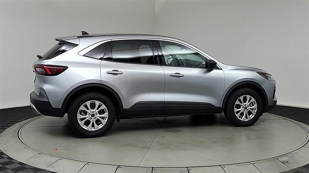used 2024 Ford Escape car, priced at $21,300