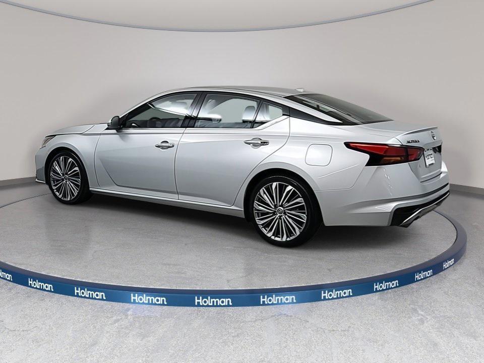 used 2023 Nissan Altima car, priced at $19,496