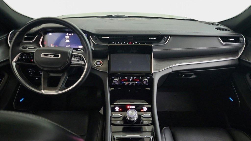 used 2022 Jeep Grand Cherokee car