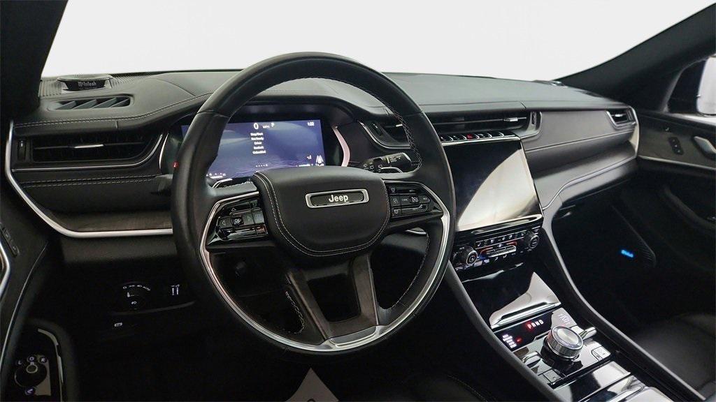 used 2022 Jeep Grand Cherokee car