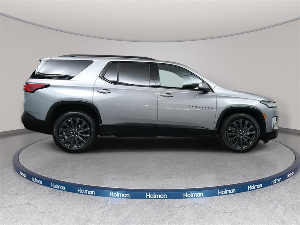 used 2023 Chevrolet Traverse car, priced at $32,988