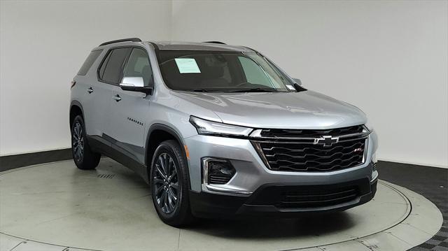 used 2023 Chevrolet Traverse car, priced at $38,938