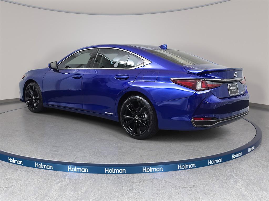 used 2022 Lexus ES 300h car, priced at $36,225