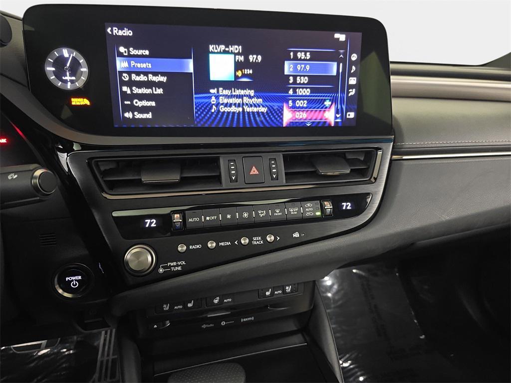 used 2022 Lexus ES 300h car, priced at $36,225