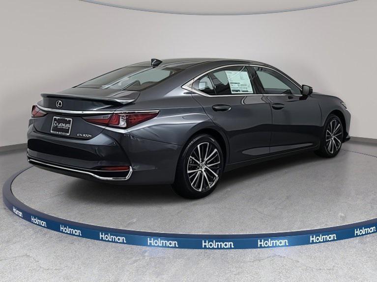new 2025 Lexus ES 300h car, priced at $51,564