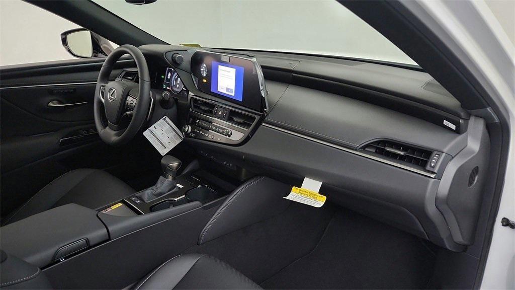 new 2025 Lexus ES 300h car, priced at $49,514