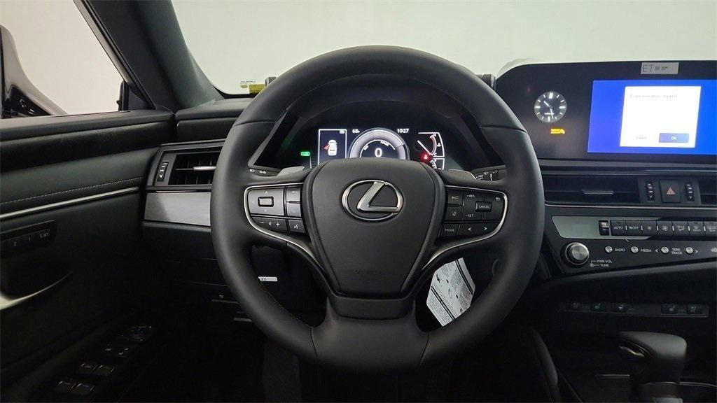 new 2025 Lexus ES 300h car, priced at $49,514