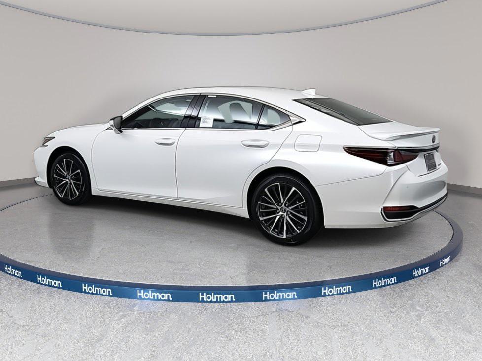 new 2025 Lexus ES 300h car, priced at $49,514