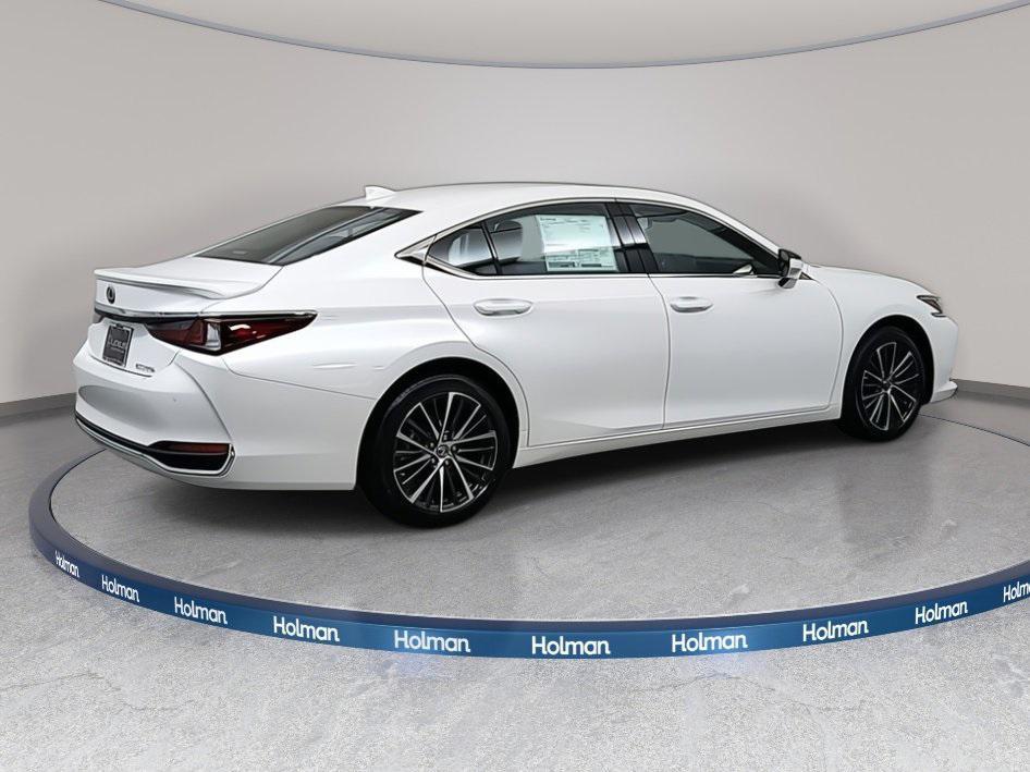 new 2025 Lexus ES 300h car, priced at $49,514