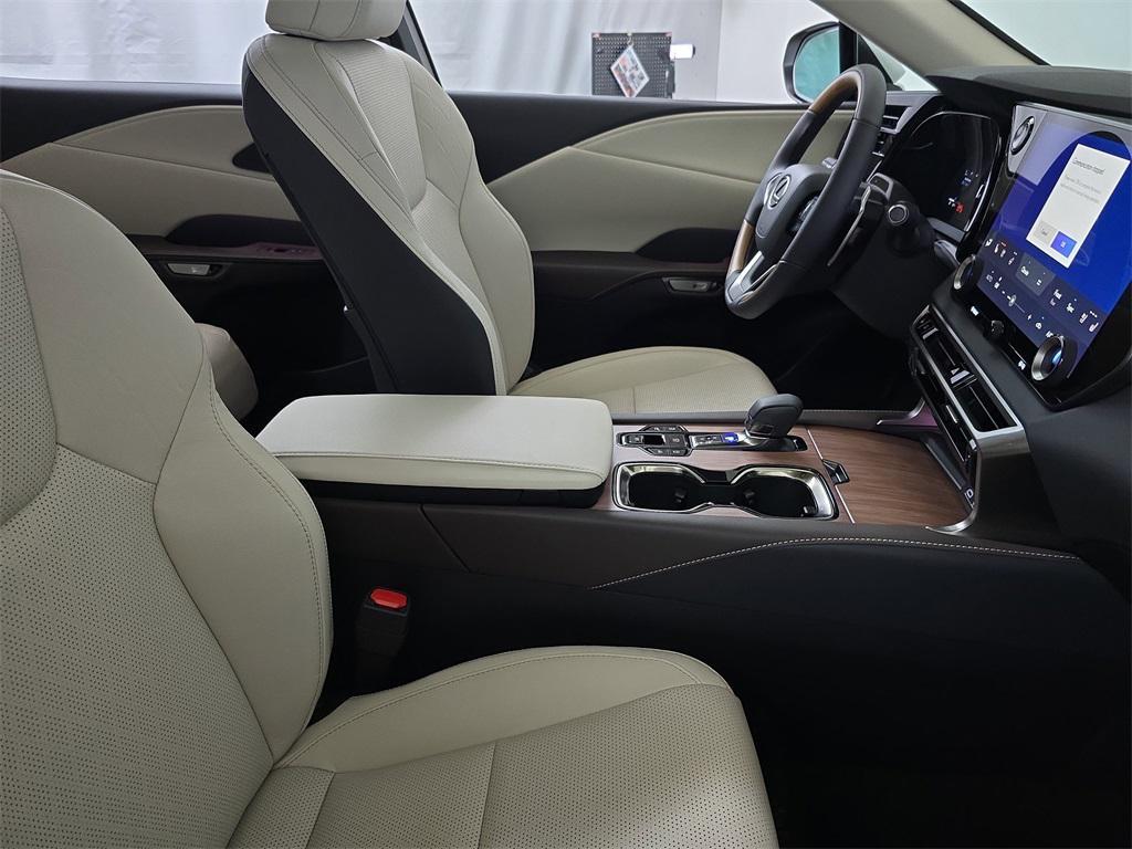 new 2025 Lexus RX 350 car, priced at $61,695