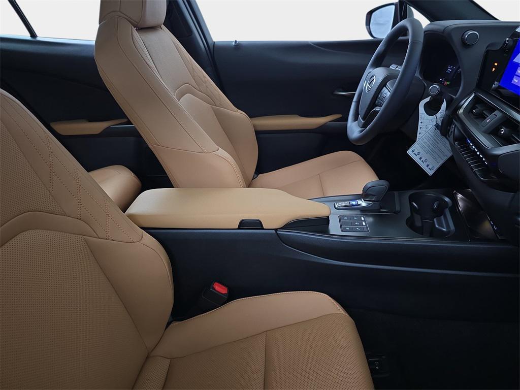 new 2025 Lexus UX 300h car, priced at $43,484